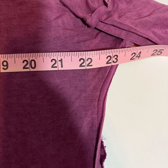 Grayson Thread Long Sleeve Tee - Picture 11 of 14